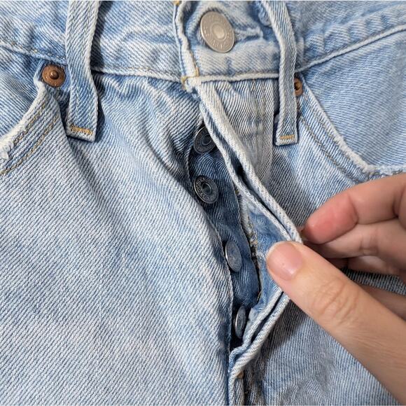 Levi's 501 Light Blue Jean Shorts High Waisted - Picture 2 of 6